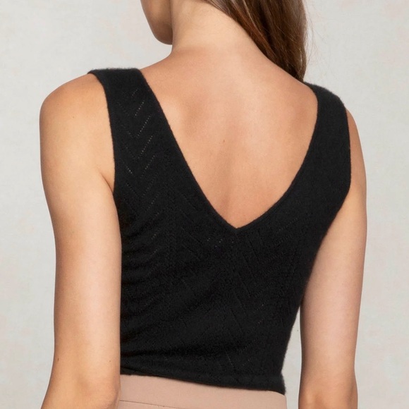💎Naked Cashmere ALEXIA POINTELLE V-NECK TANK! NEW WITHOUT TAGS! STUNNING! SOFT!! - Picture 3 of 13